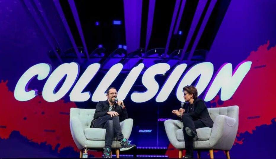 Минцифры отобрало восемь стартапов, которые поедут на Collision Conference 2023